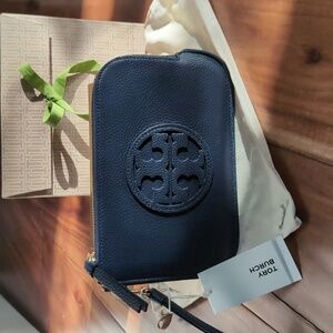 Tory Burch Miller Pebbled Leather Zip Close Wristlet Dust & Gift Bag Nwt ❤️